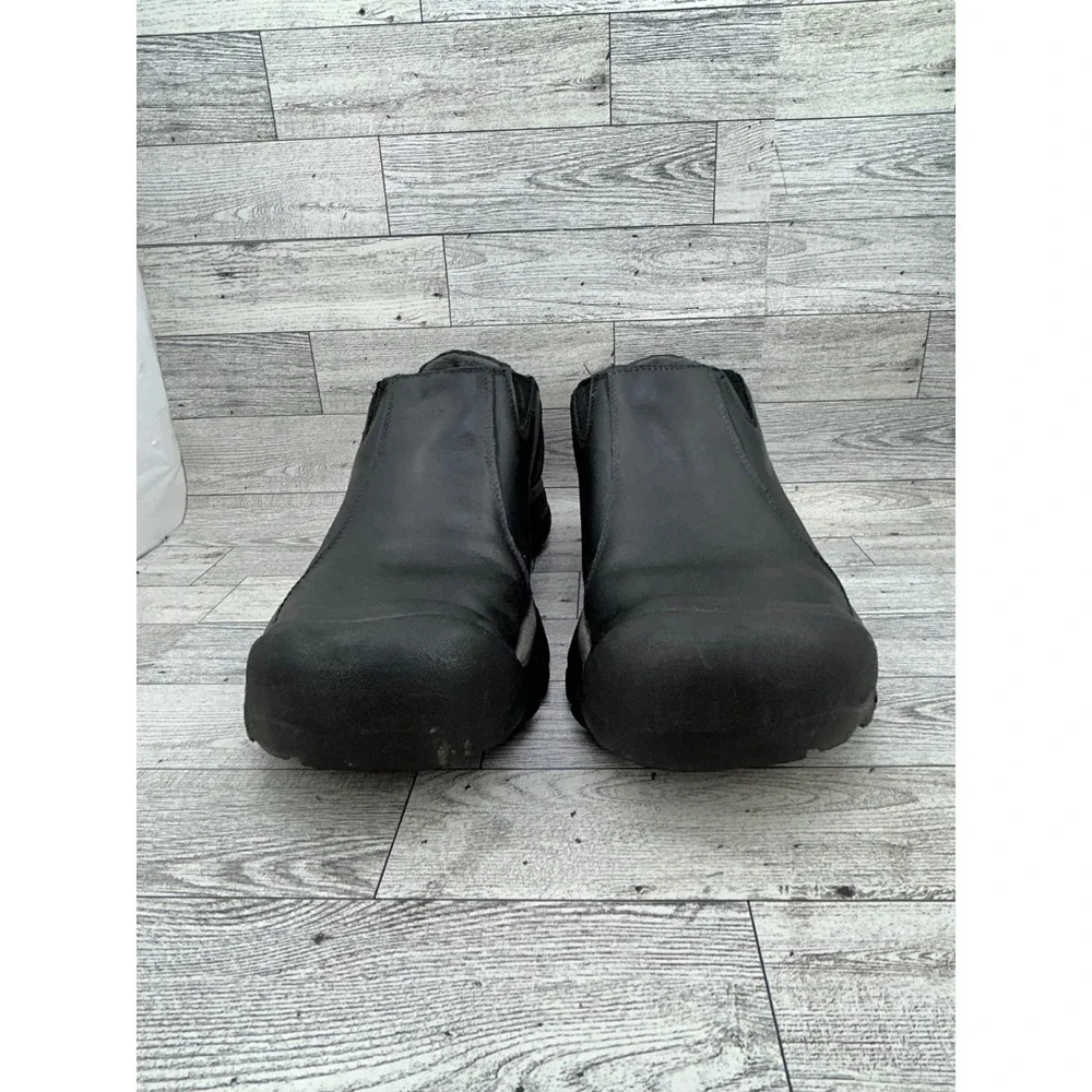 Keen Brixen Low Men 9.5 Black Leather Waterproof Insulated Slip On Shoes 1002268